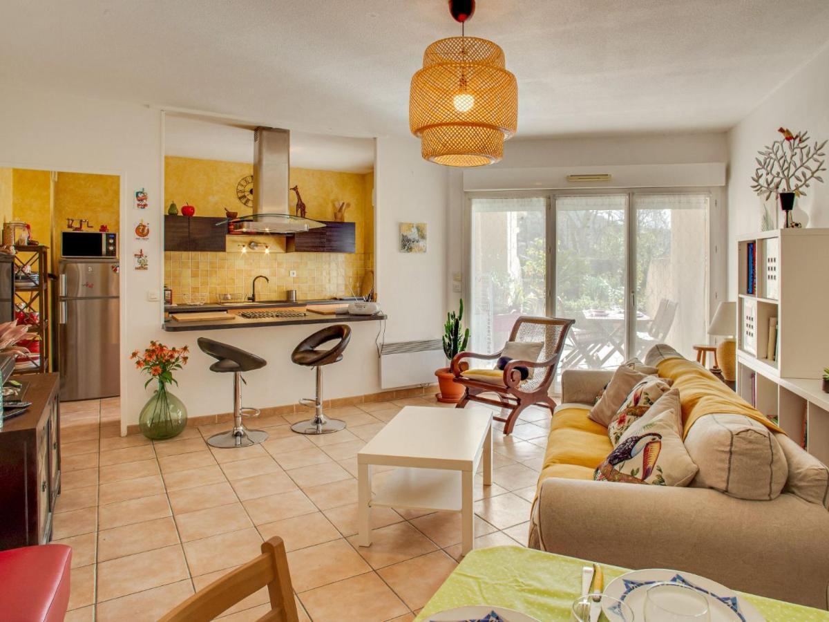 Apartment Le Stadium-7 By Interhome Saint-Cyr-sur-Mer Eksteriør billede