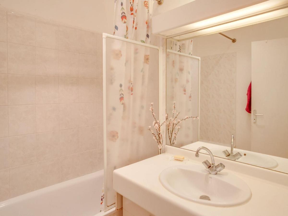 Apartment Le Stadium-7 By Interhome Saint-Cyr-sur-Mer Eksteriør billede